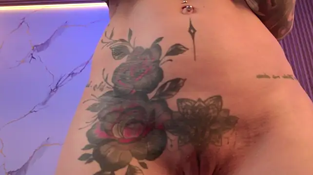 Mia_hill1 stripchat live cam model