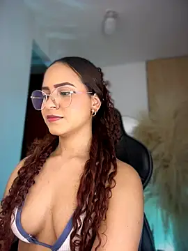 gretta_kler1 stripchat live cam model