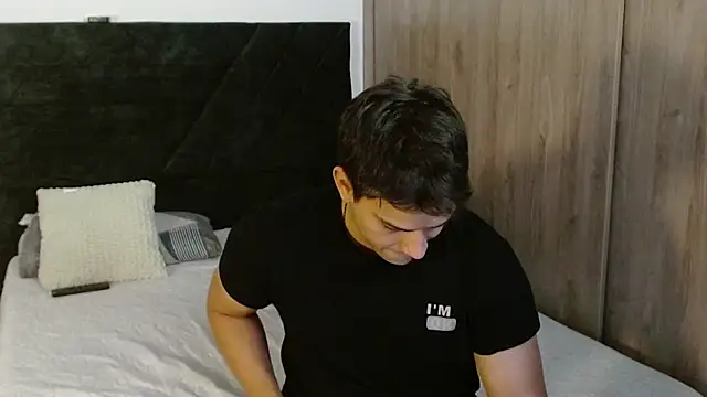 Ian_Daviz stripchat live cam model