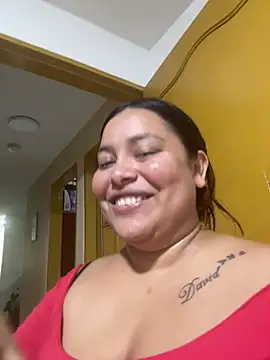 tatikanyx stripchat live cam model