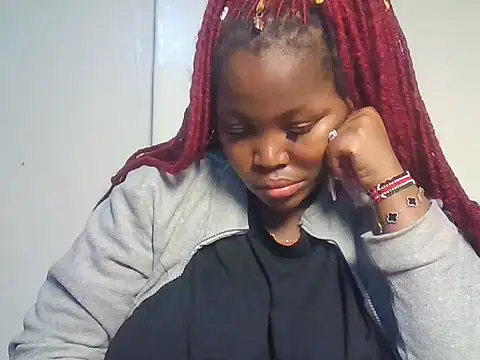 periwinkle20 stripchat live cam model