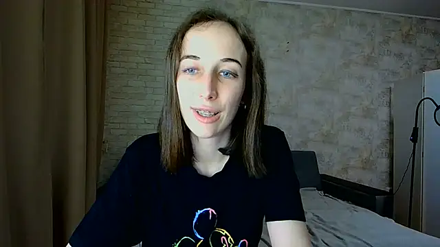 Anika_bloom stripchat live cam model