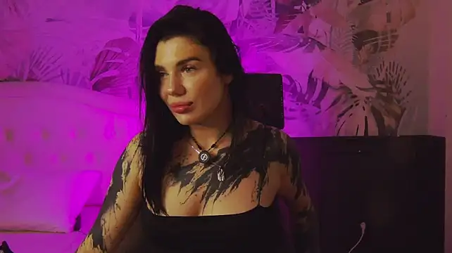 DarcyDarkness stripchat live cam model