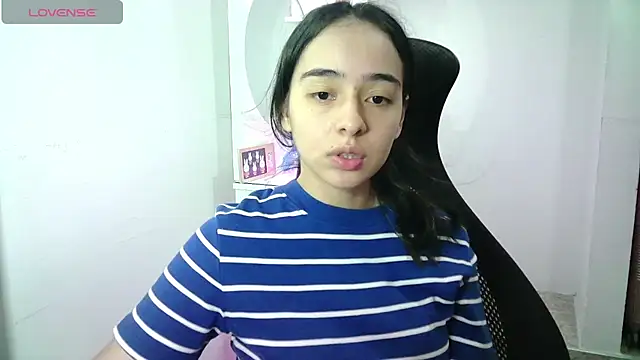aineangeel stripchat live cam model