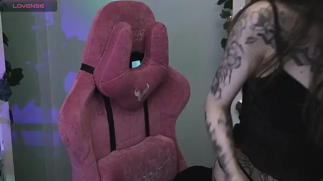gothickotik stripchat live cam model