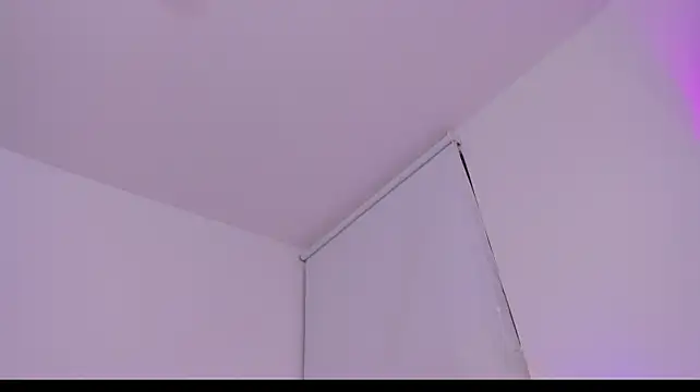 ZarianaEvanz stripchat live cam model