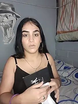 Bigtiti01 stripchat live cam model
