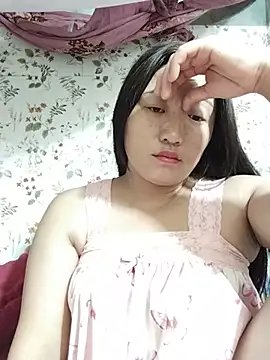 zhen-zo stripchat live cam model