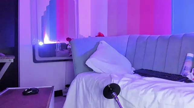 JuliethCruz_ stripchat live cam model