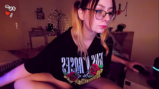 mindfvkc stripchat live cam model