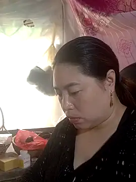 yun_2006 stripchat live cam model
