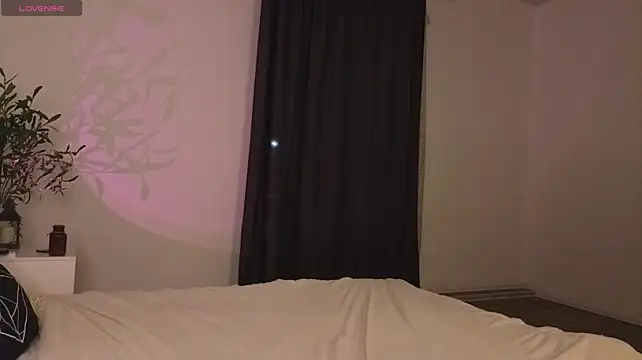 Mimi_angels stripchat live cam model