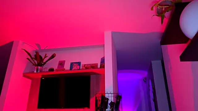 Skadii_ stripchat live cam model