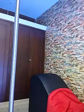 karol_milff stripchat live cam model