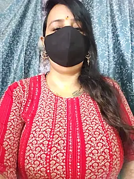 cute-tanvi stripchat live cam model