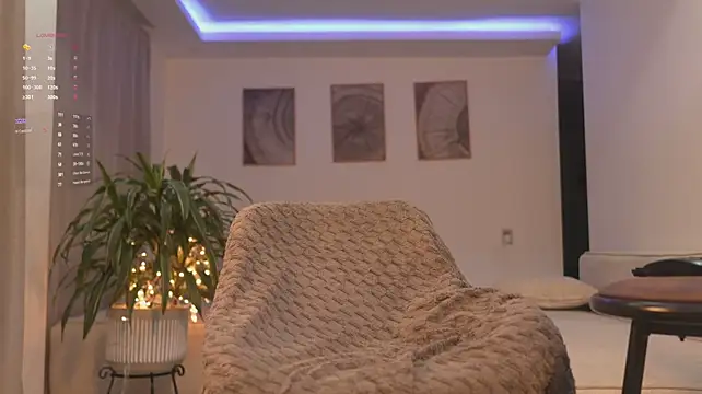 cinnamon_crisss stripchat live cam model