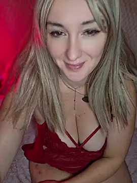 La_Chatounettee stripchat live cam model