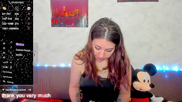 Arya_Curves stripchat live cam model