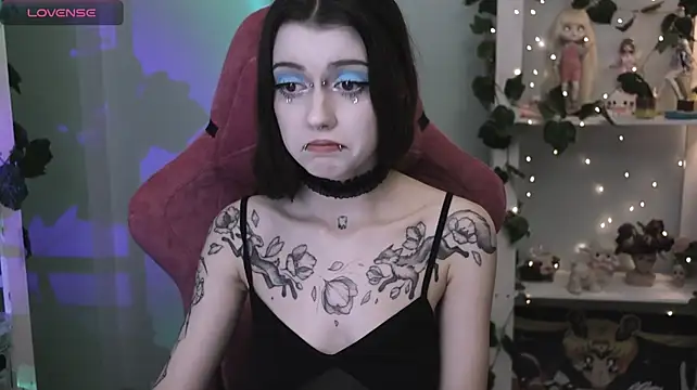 gothickotik stripchat live cam model