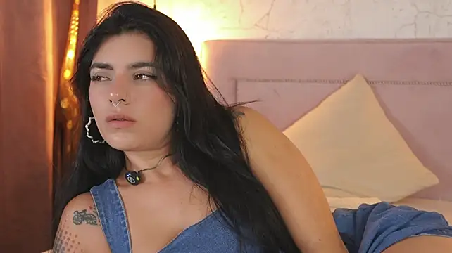MillaBlis stripchat live cam model
