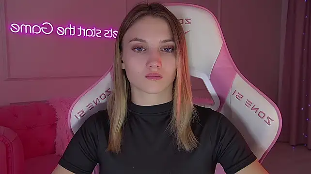 StacyEvances stripchat live cam model