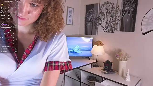 _OdiHopper_ stripchat live cam model