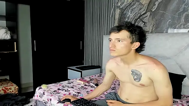 SummerAndErick_HL stripchat live cam model
