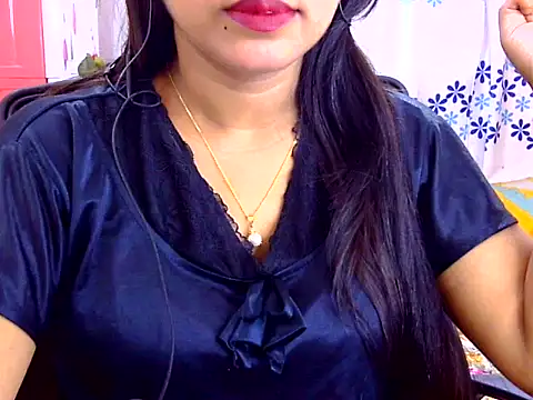 Noor_Zarin27 stripchat live cam model