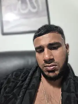 dragracer10 stripchat live cam model