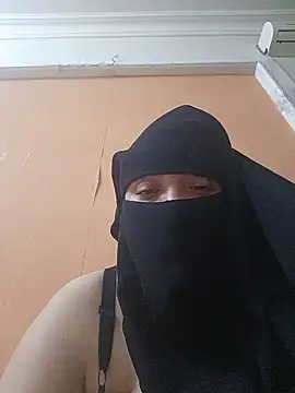 Dallou3a stripchat live cam model