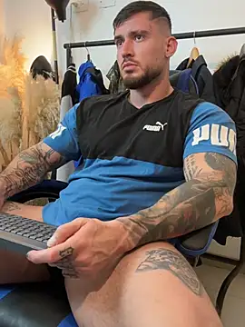 DimitriSullivan_ stripchat live cam model