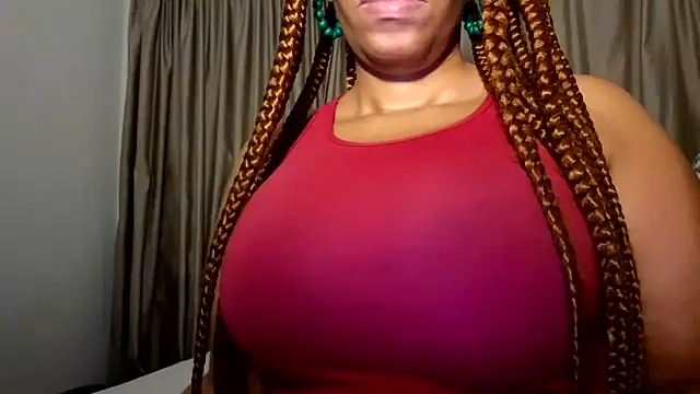 SexyFreaky_ stripchat live cam model