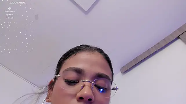 GiaFu stripchat live cam model