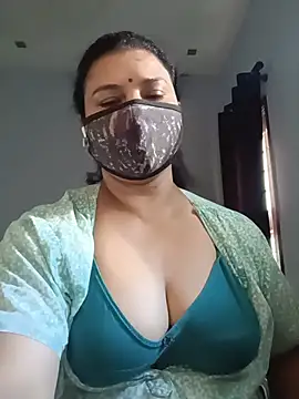 Tamil_Sivani stripchat live cam model