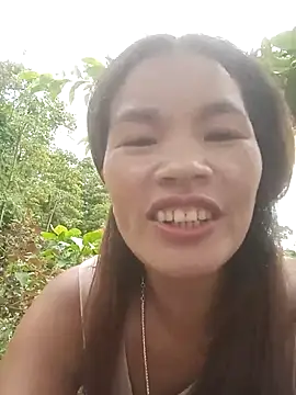 nangmo stripchat live cam model