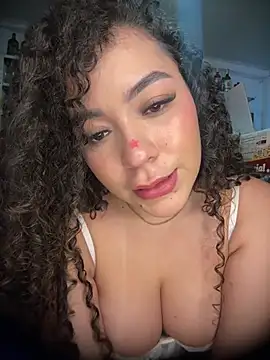 VictoriaaRose stripchat live cam model