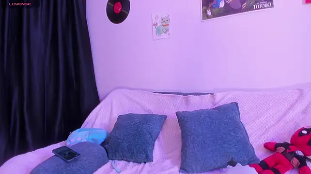 MonxxsLove stripchat live cam model