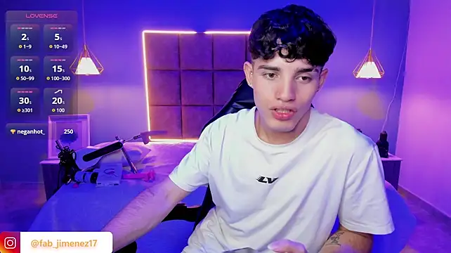 AlejooTwink stripchat live cam model