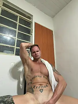 Giricotta stripchat live cam model