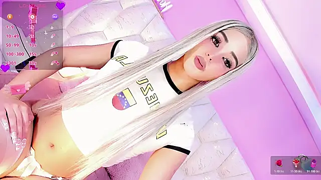 DaleskaSanchez stripchat live cam model