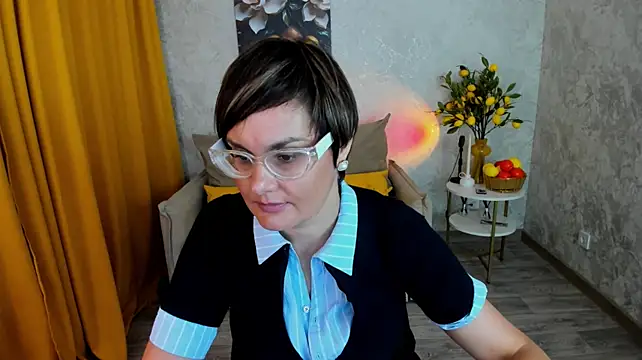 MayaNoire stripchat live cam model