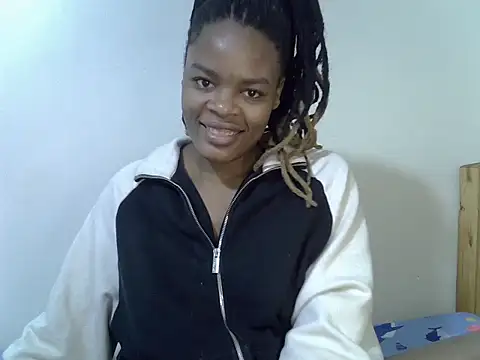 destiny_ellah stripchat live cam model