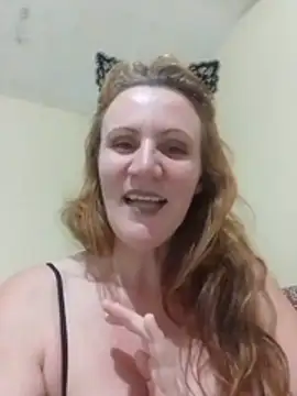 cacau_1977 stripchat live cam model