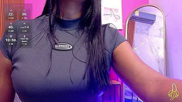 ExoticNativeLatina stripchat live cam model