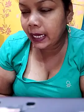 SAHIBAHOTBHABHI stripchat live cam model