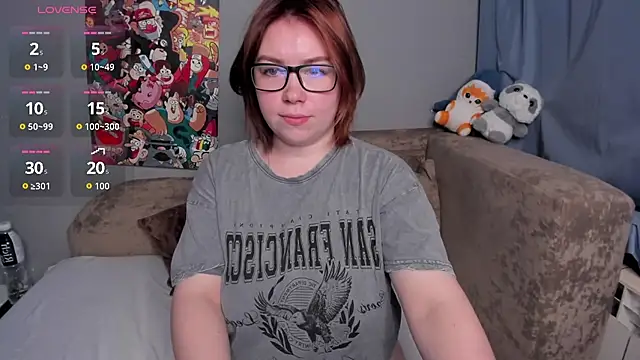 Emily_Amorre stripchat live cam model