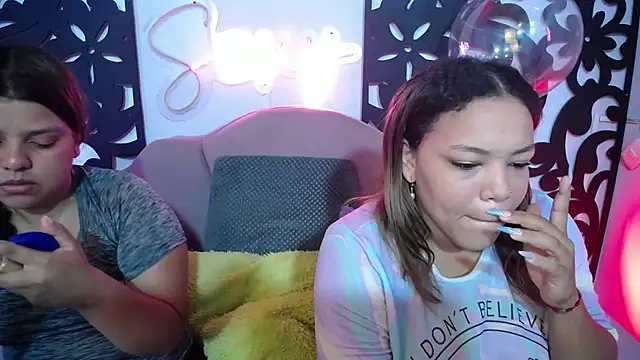 horny_babyss stripchat live cam model