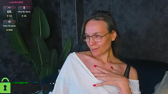 Lillian_White stripchat live cam model