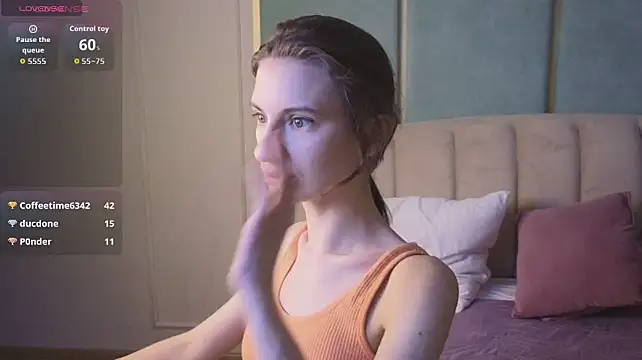kaleriyaa_ stripchat live cam model