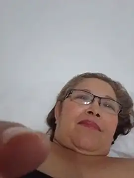 Cessi50 stripchat live cam model